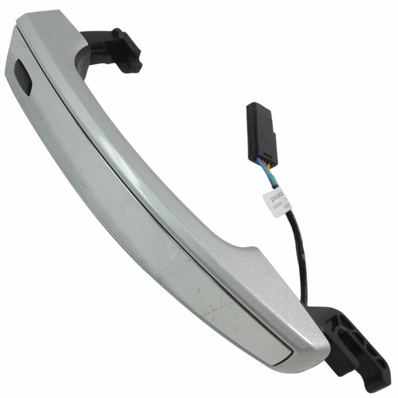 Exterior Door Handle Front Painted Switchblade Silver w/Chrome Insert 13596141-1