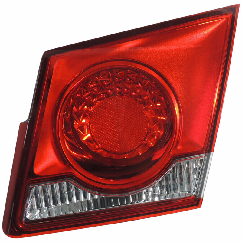 New OEM GM 2011-15 Chevy Cruze Tail Lamp RH Trunk Mounted Combination 95389372-1