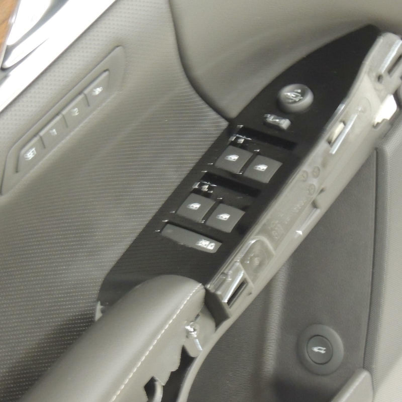 Interior Door Trim Panel Front LH Jet Black/Nutella 15-17 Cadillac XTS 23155498-2