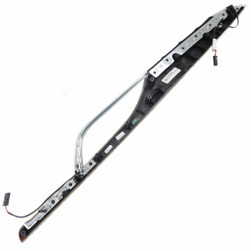Interior Door Panel Applique RH Front Lineate 2013-17 Cadillac XTS 22758564-3
