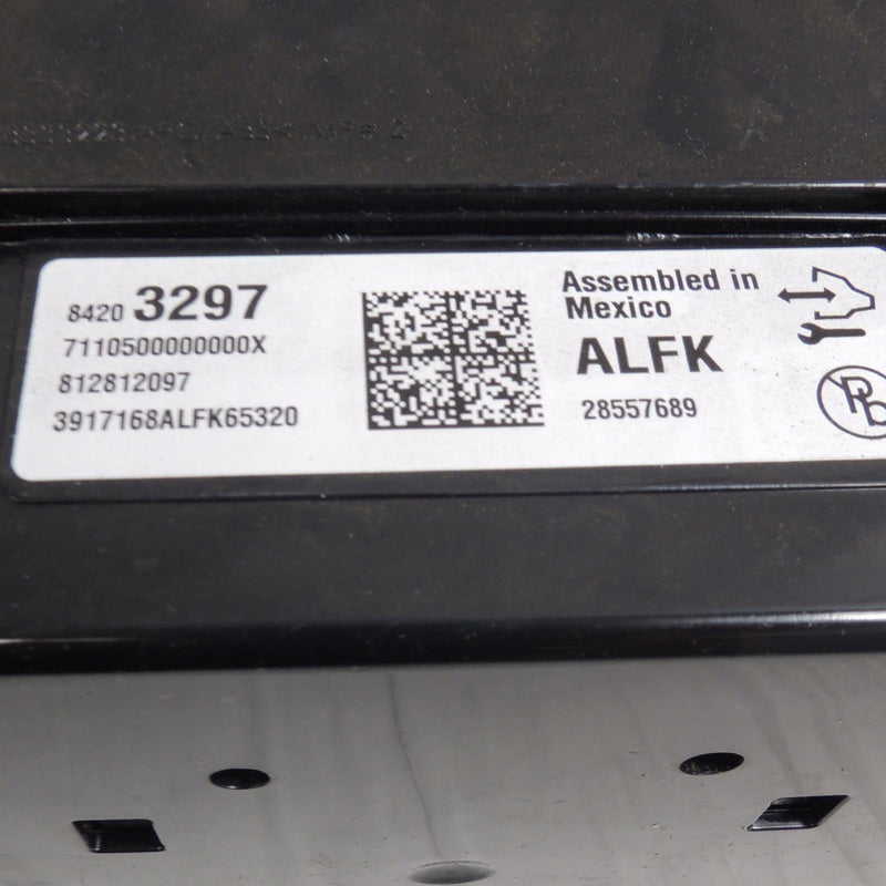 Instrument Cluster/Speedometer KPH 2015-16 GMC Sierra 6.6L Diesel 84203297-6