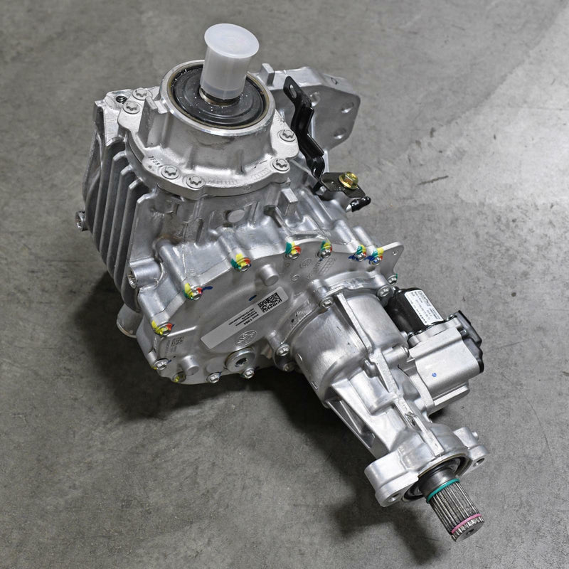 New OEM GM Transfer Case Assembly 2018-24 Chevy Traverse Buick Enclave 84331394-1