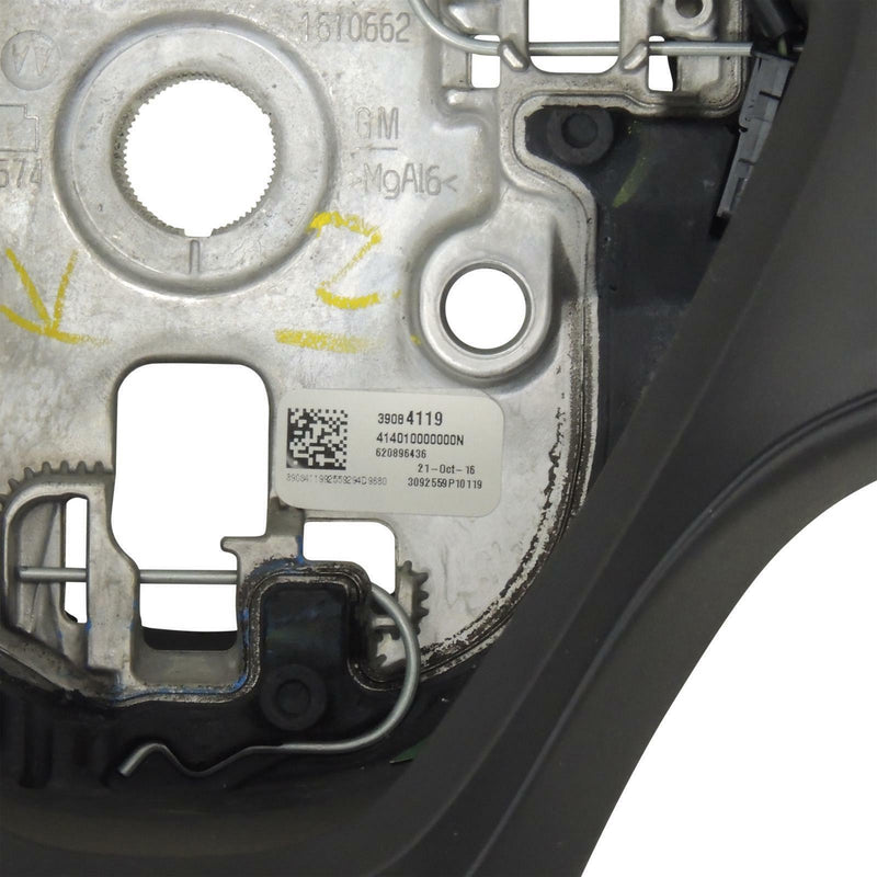 New OEM GM Steering Wheel Assembly Black Vinyl 2016-18 Chevy Cruze 39084119-5