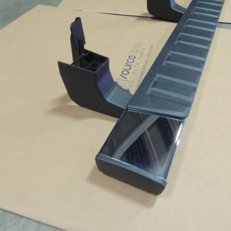 Rectangular Chrome Running Board Left 5 Inch 15-22 Colorado Canyon Extended Cab-2