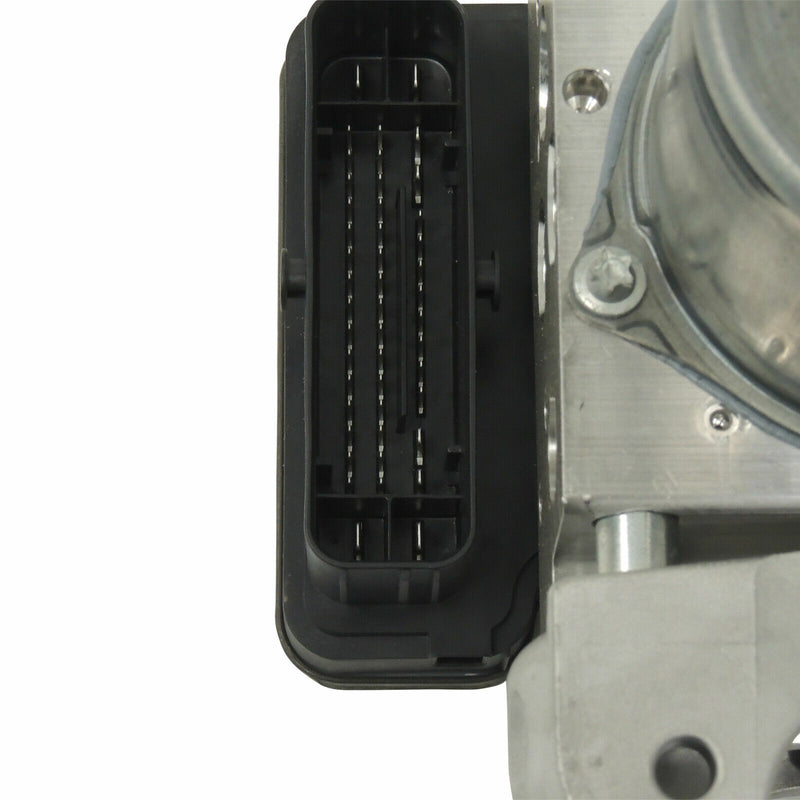ABS Module and Pressure Module Valve 2018 Chevy Malibu 1.8L 84309576 84309575-6