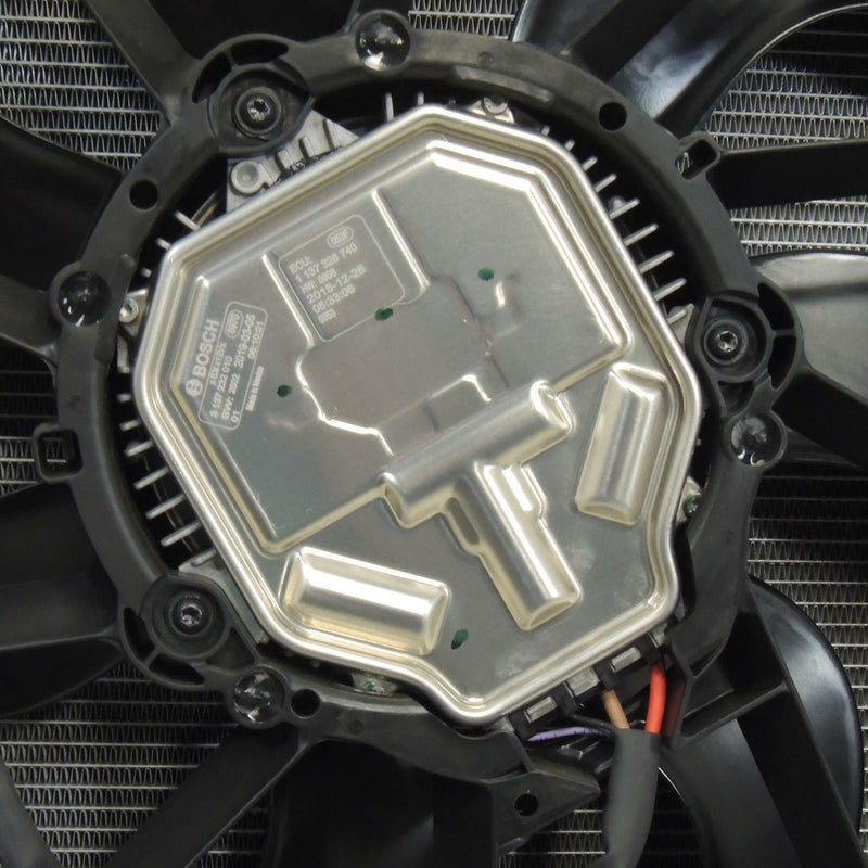 New OEM GM Radiator 600W Cooling Fan Assembly 2016-19 Camaro ATS CTS 2.0L 3.6L-6