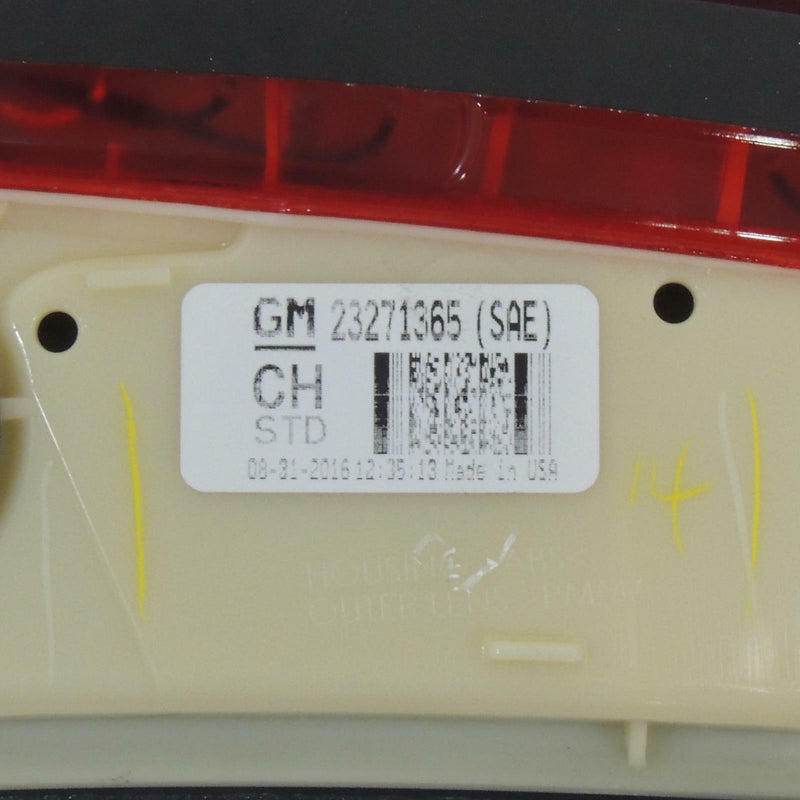 New OEM GM High Mount Stop Lamp With Cover Gray GA6 2014-19 CTS Sedan 23339467-7