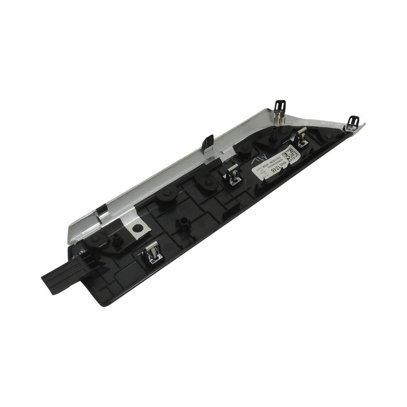 Front Side Door Armrest Applique Left Anteak 20-21 Silverado 2500 3500 84631246-2