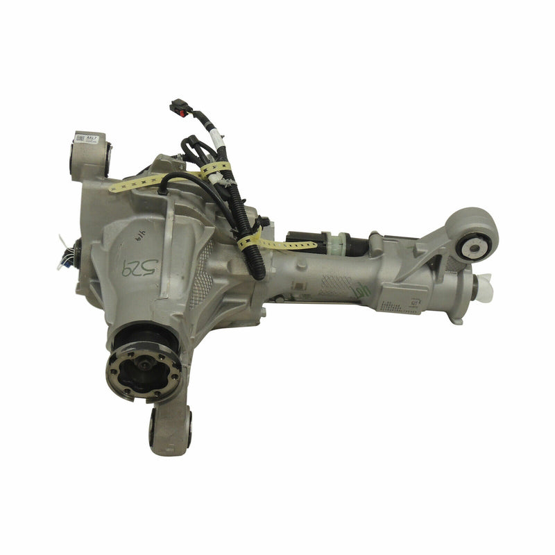 New GM Front Differential Assembly AAL7 3.23 2019 Silverado Sierra 1500 84692148-1