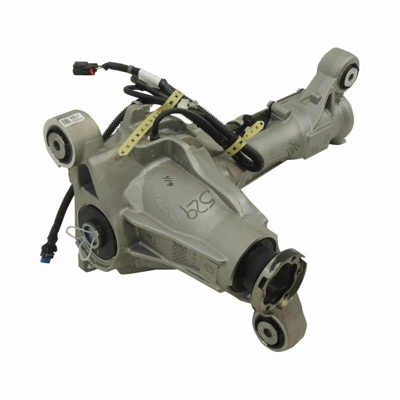 New GM Front Differential Assembly AAL7 3.23 2019 Silverado Sierra 1500 84692148-3