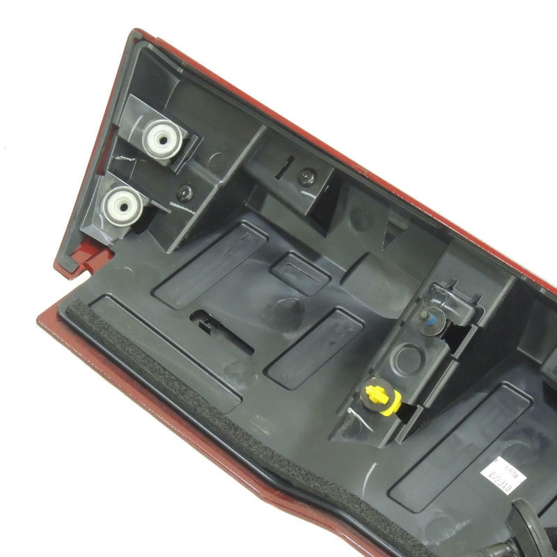 Spoiler High Mount Stop Lamp Without Camera Red GPJ 19-20 Silverado Sierra 1500-9