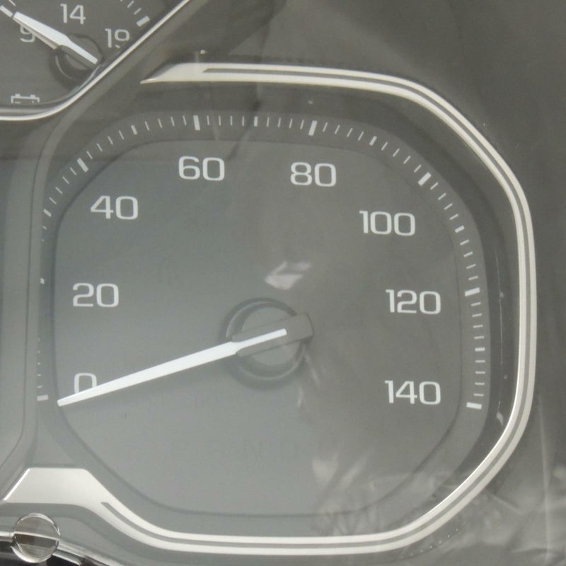 Instrument Cluster Speedometer MPH UDD 2019 GMC Sierra 1500 Gas 84608347-4