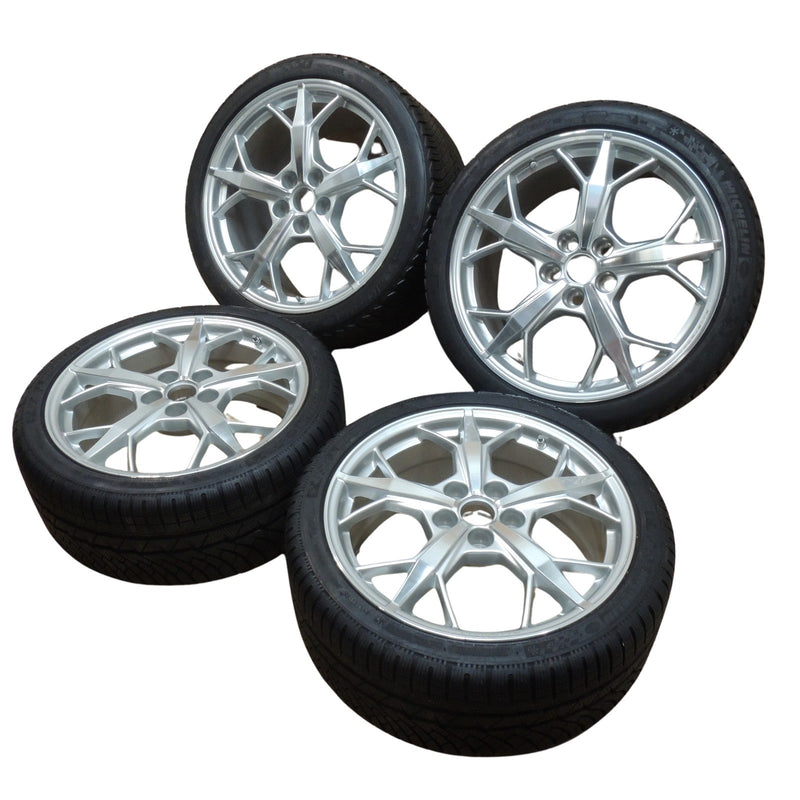 C8 Corvette Q8S Wheel and Tires 19 Front 20 Rear Michelin Alpin Tires SEE COND-2