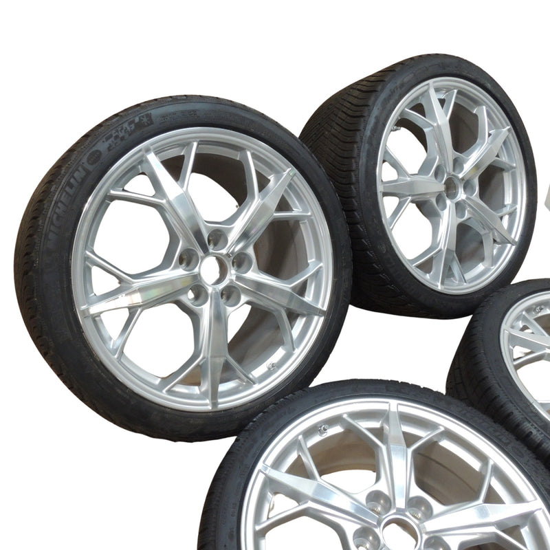 C8 Corvette Q8S Wheel and Tires 19 Front 20 Rear Michelin Alpin Tires SEE COND-3